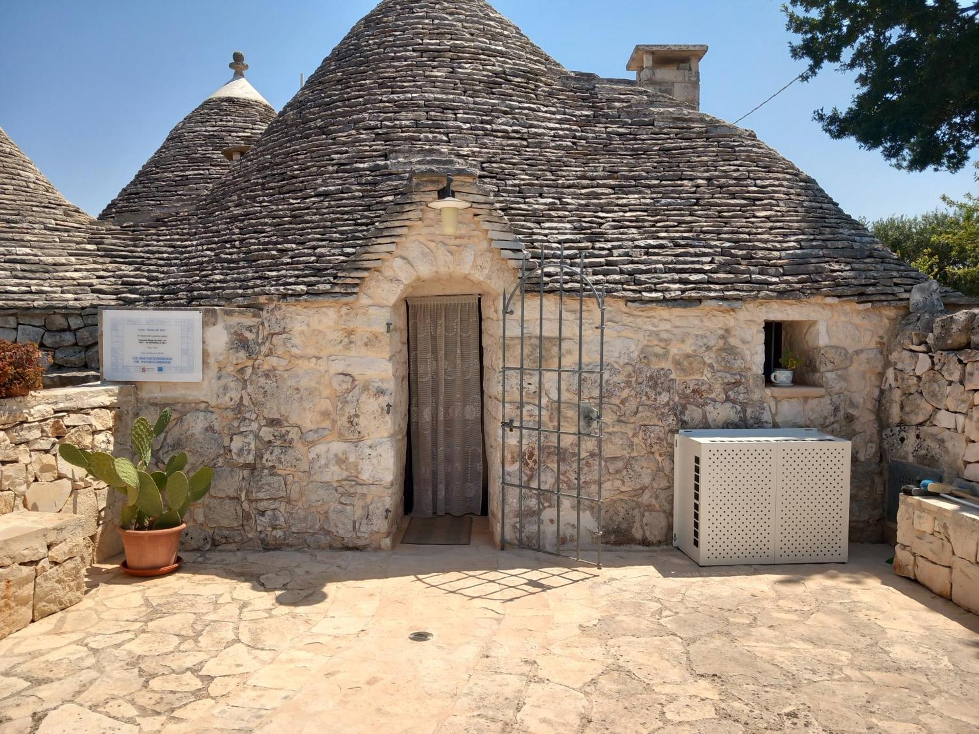 Trullo Monte Del Sale Pensionat Alberobello Eksteriør billede